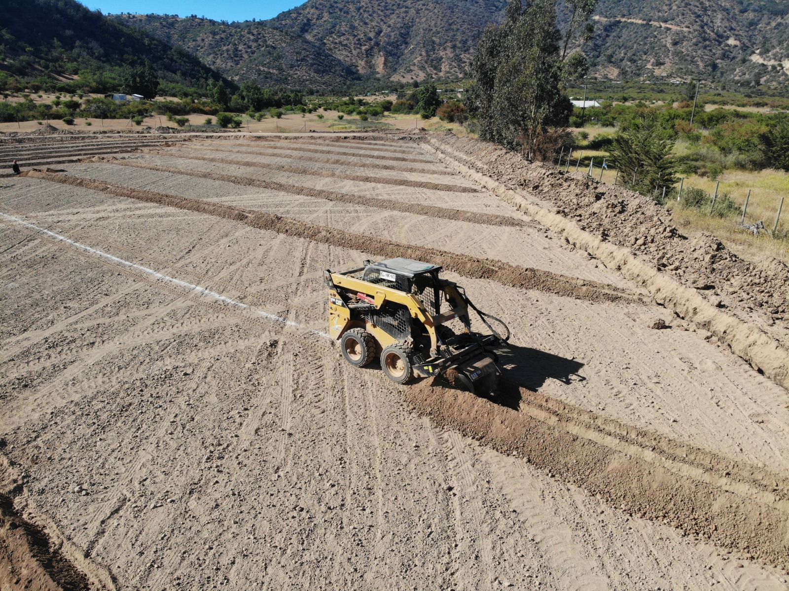 Zanjadora Caterpillar T9B